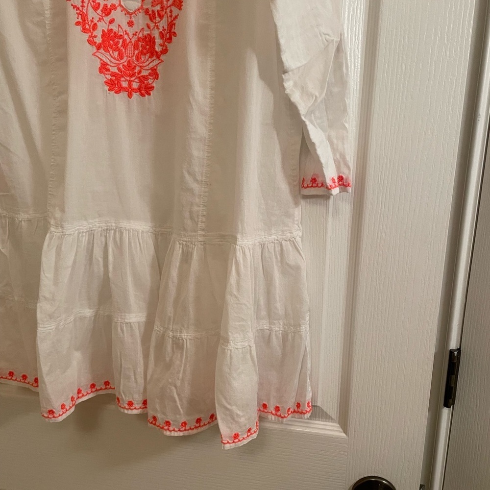 Gianni Bini White Swim Coverup with Coral Embroidery - Picture 6 of 12